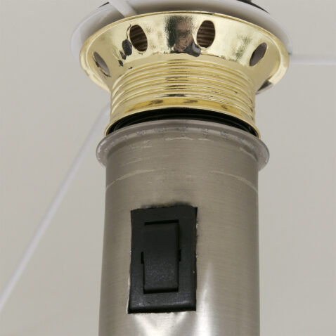 moderner-lampensockel-in-zeitlosem-design-mexlite-noor-stahl-3403st-3