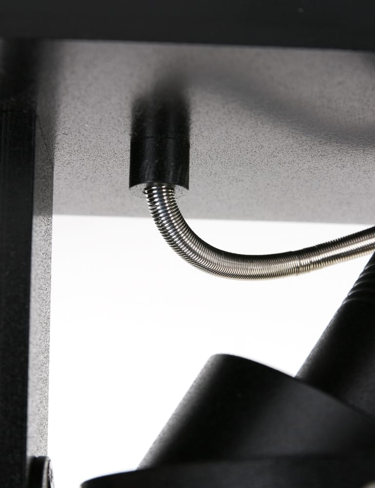 Drei schwarze Aufbauspots Steinhauer Quatro – Bild 8