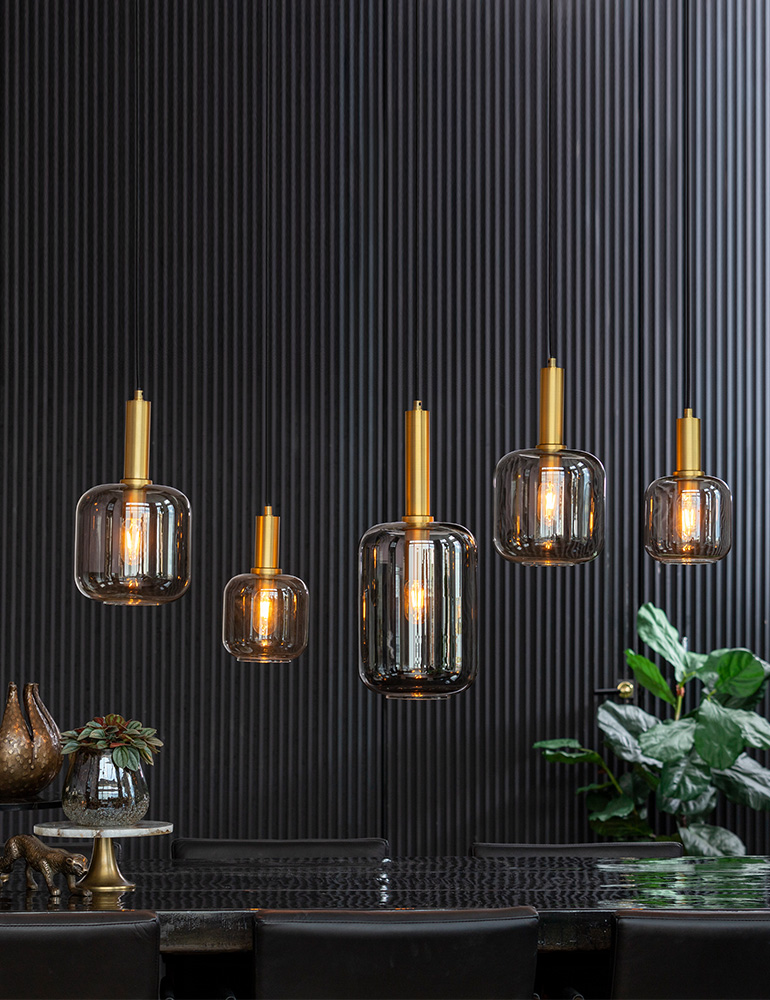 Hängelampe mit fünf Gläsern Light & Living Lekar Rauchglas – Bild 2