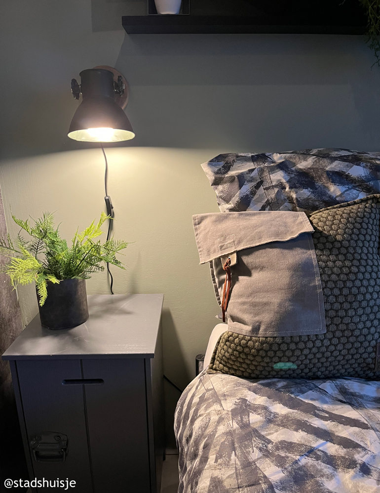 Industrielle Wandleuchte Army Green mit Holzdetail Light & Living – Bild 4