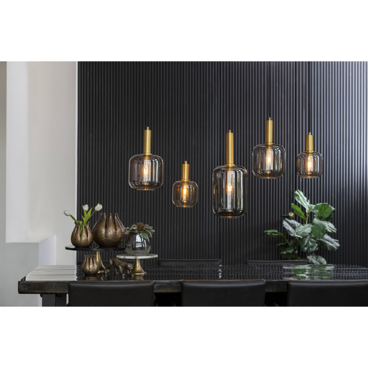 Retro Hängelampe Rauchglas mit Gold Light & Living Lekar – Bild 5