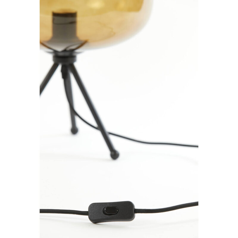 retro-schwarze-tischlampe-mit-goldakzenten-light-and-living-mayson-1868518-7