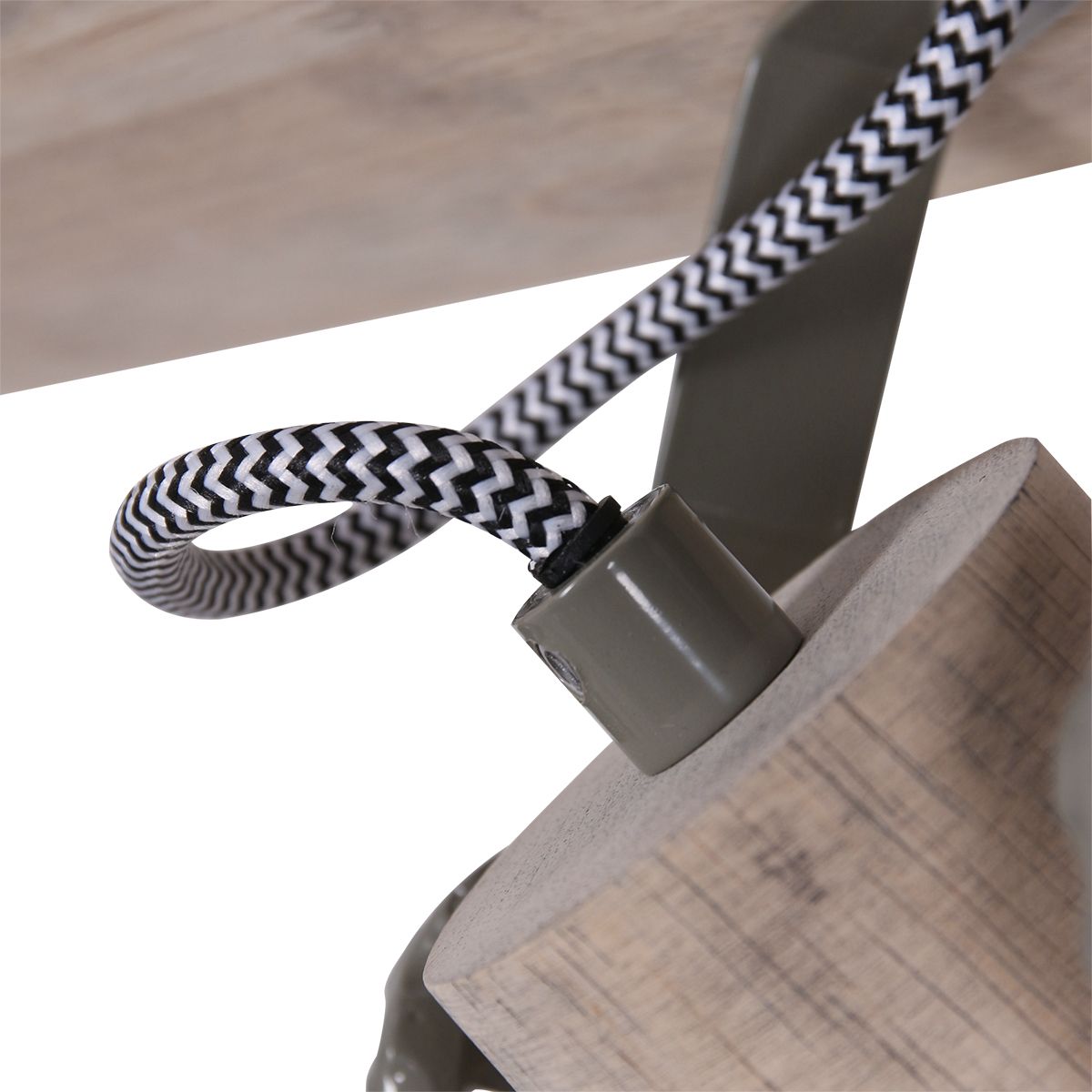 Robuste Deckenleuchte Mexlite Gearwood – Bild 3