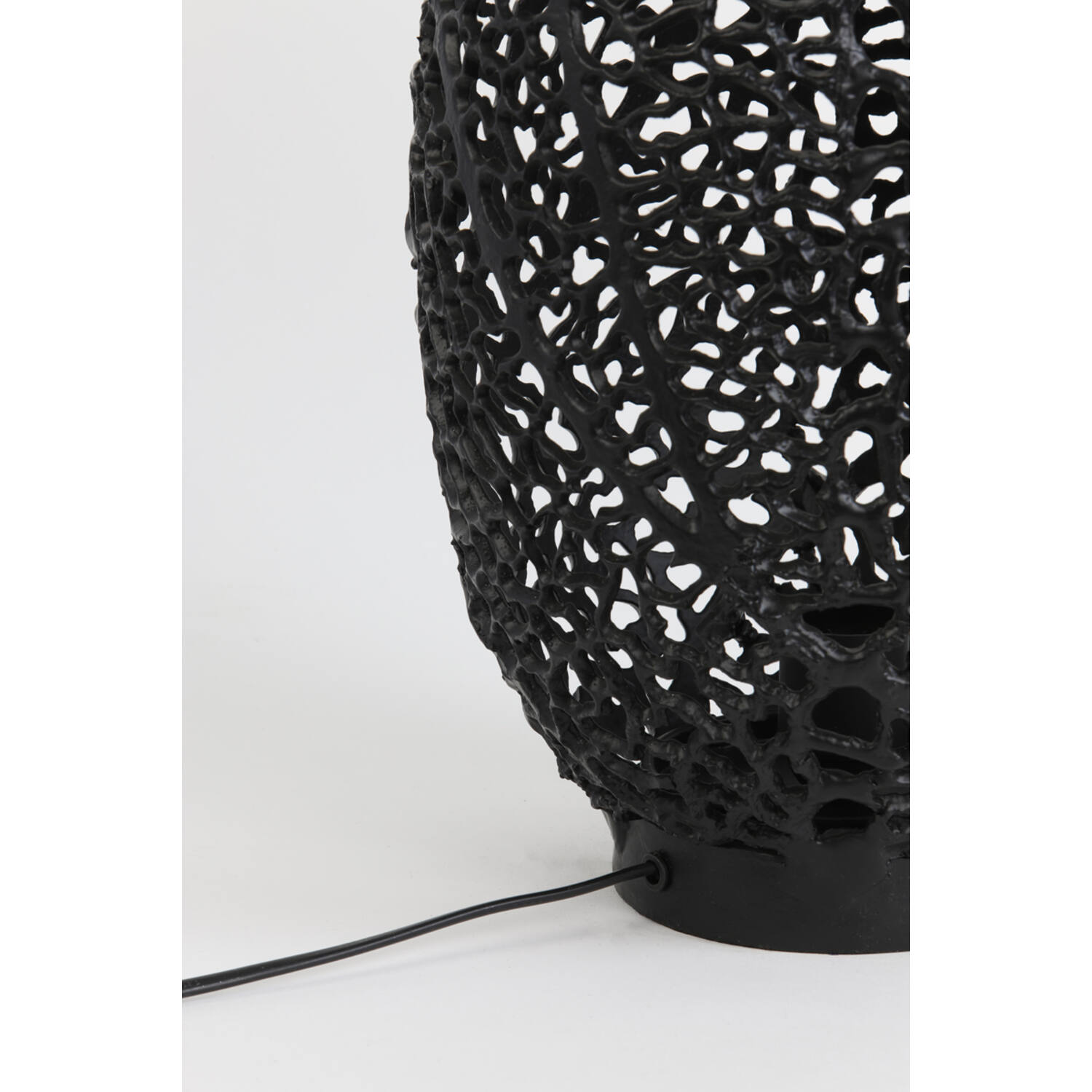 Rustikale schwarze Vasen-Tischlampe Light & Living Sinula – Bild 3