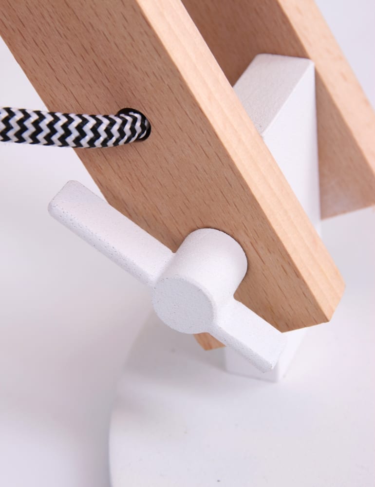 Scandinavian Tischlampe Beleuchtung Anne Woody weiß – Bild 6