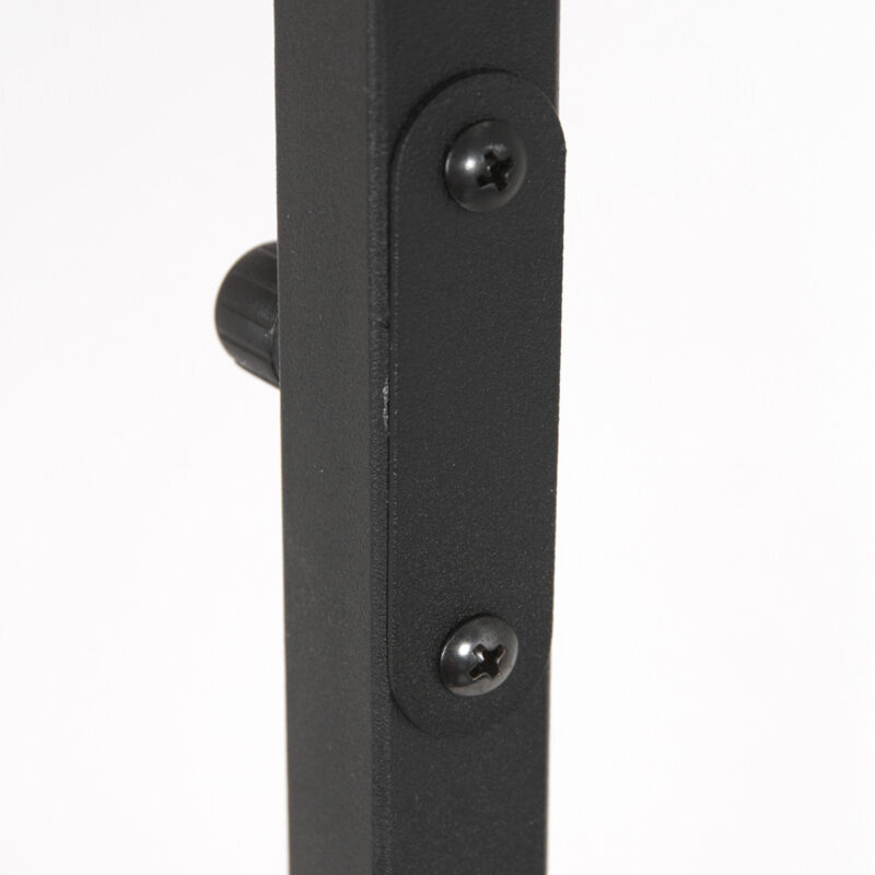 schwarze-moderne-stehlampe-mit-grunem-schirm-steinhauer-stang-grun-und-schwarz-8219zw-10