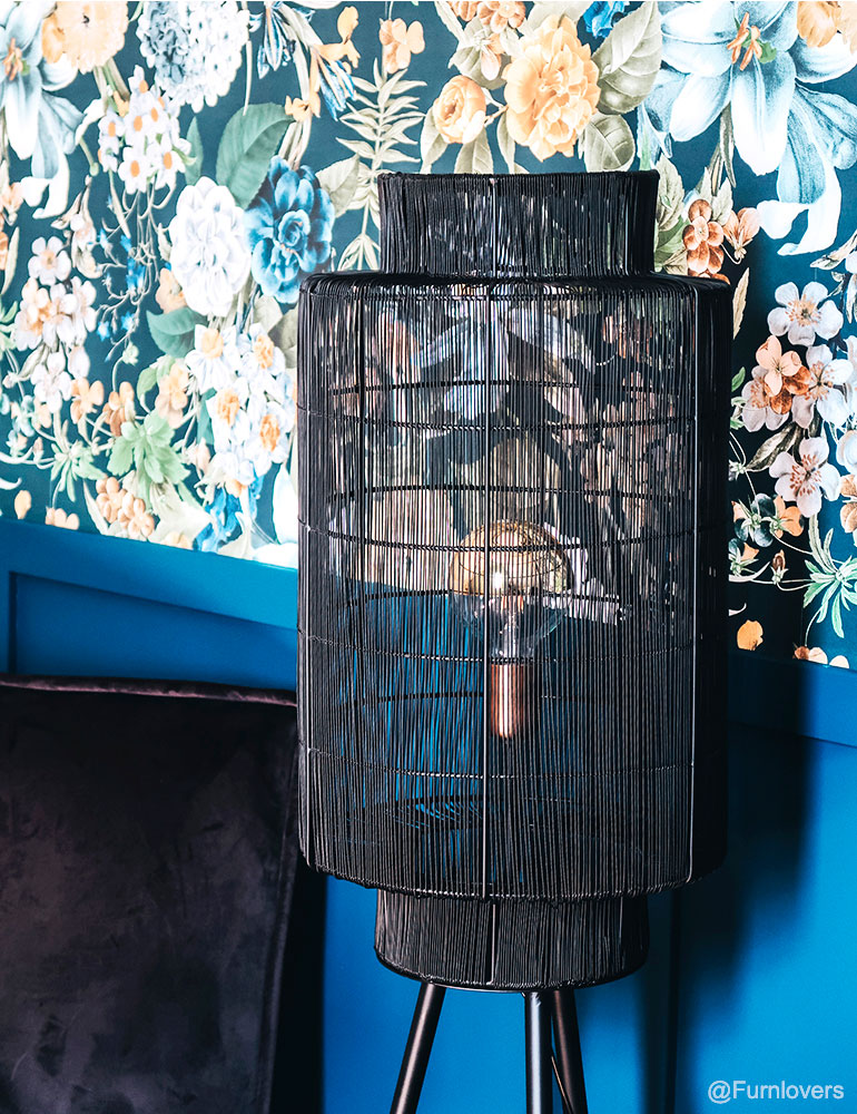 Schwarze Stativ-Stehlampe mit Drahtabdeckung Light & Living – Bild 6