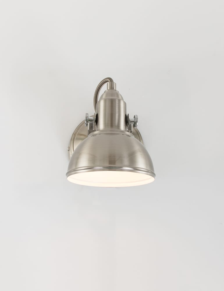 Strahlende Wandleuchte Trio Leuchten Gina Nickel – Bild 4