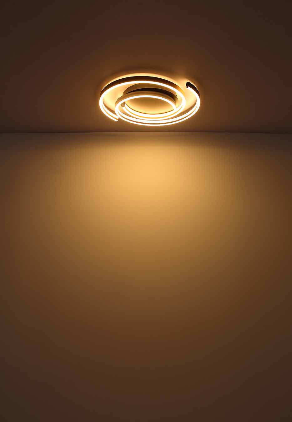 Deckenlampe Runde Spirale Schwarz/Holzoptik Globo Maika – Bild 3