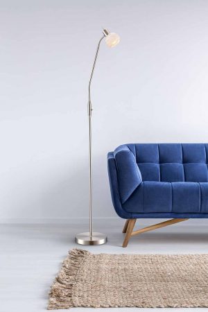 Alternative view of Flexible Stehlampe Nickel Satin-Glaskappe Globo Elliott