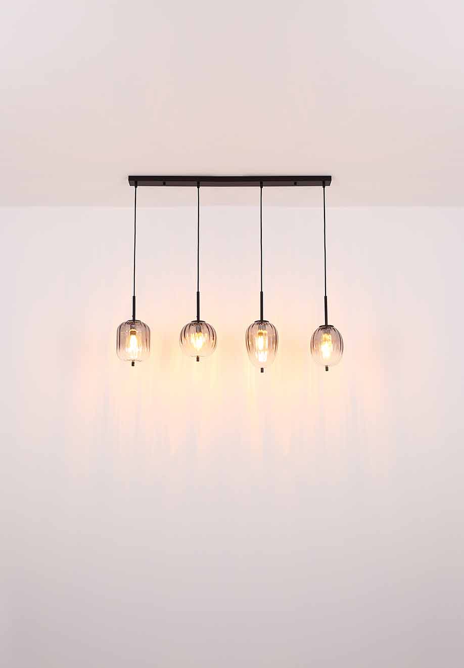 Runde schwarze Hängelampe Globo Attila – Bild 5