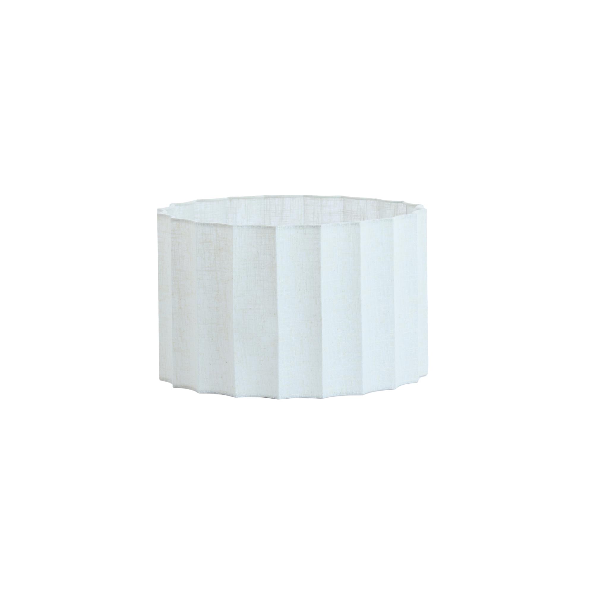 2240944-Light and Living