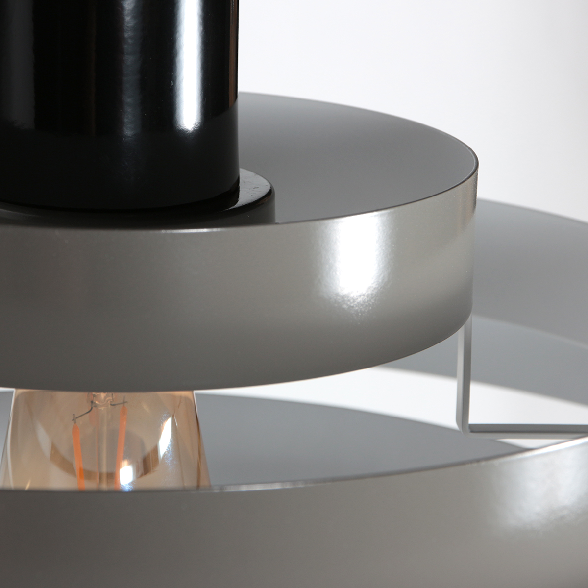 Graue Hängelampe mit offener Ringstruktur Steinhauer Halo Cirque – Bild 5