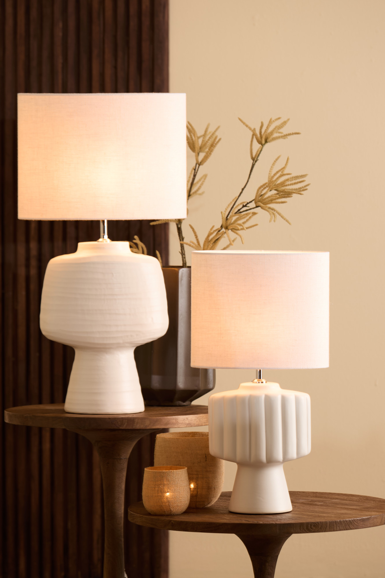 Rippige weiße Keramiklampenbasis Light & Living Gandara – Bild 4