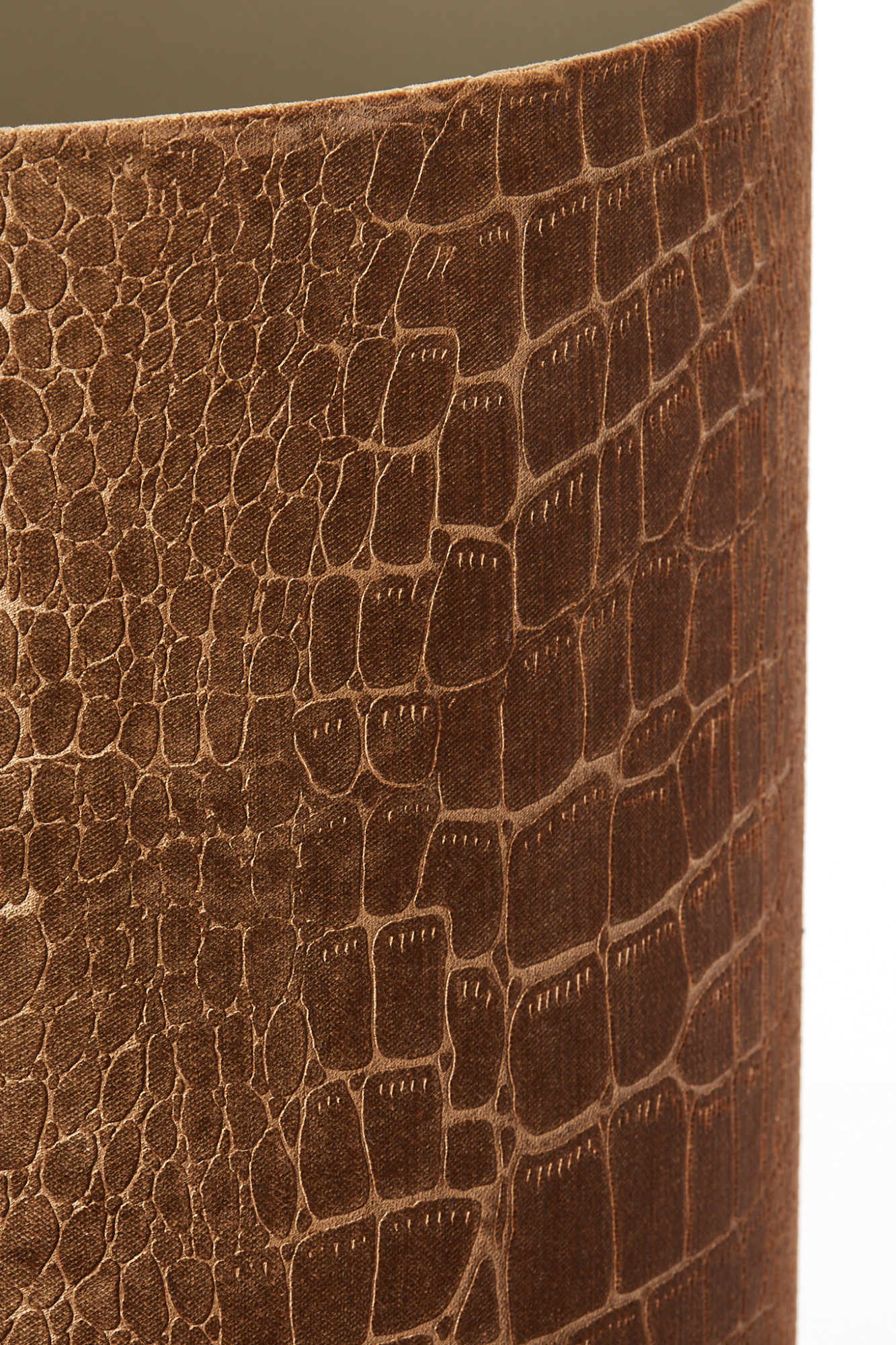 Lampenschirm in gold mit Krokodilprägung Light & Living Praya – Bild 7