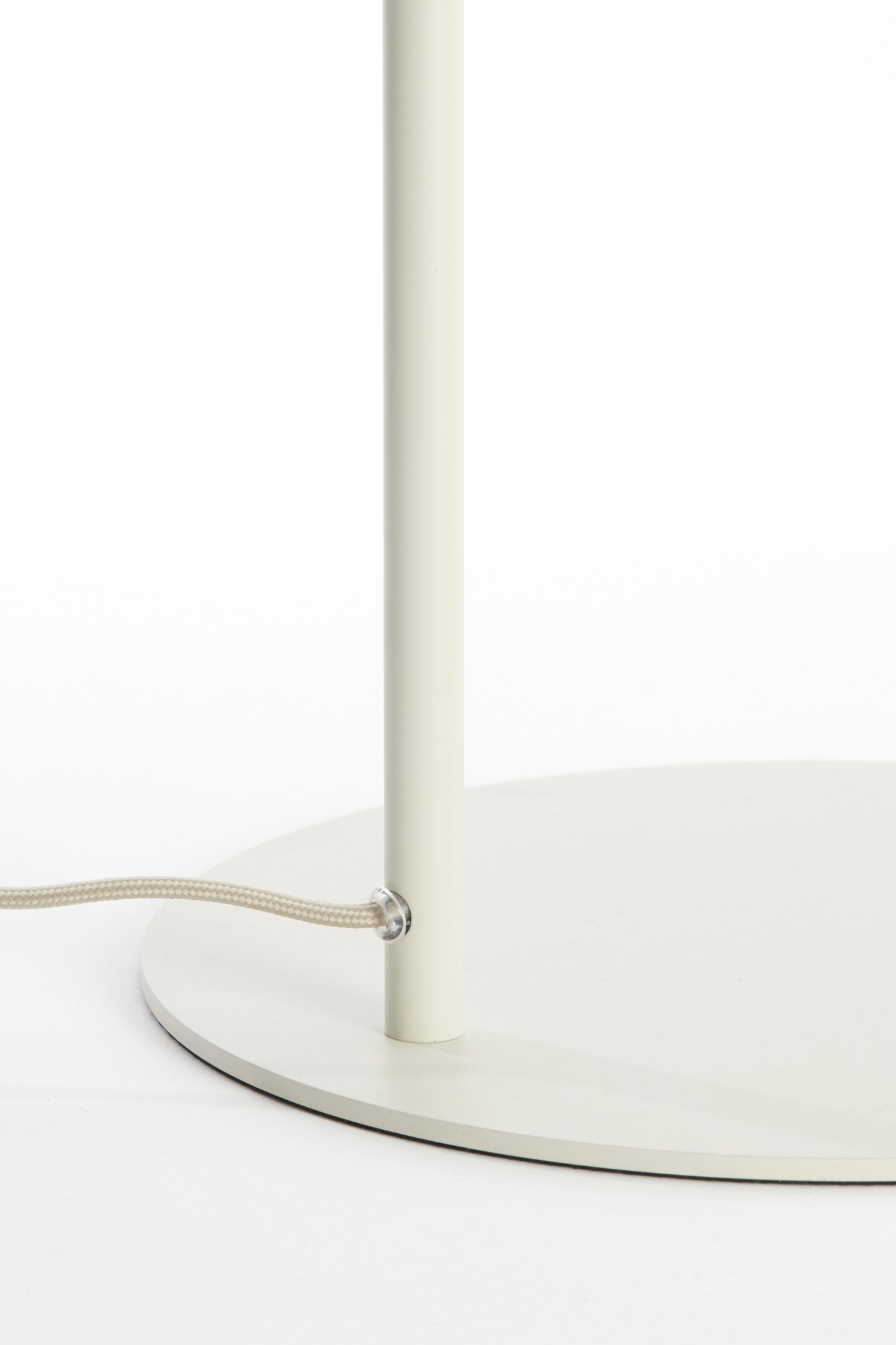 Moderne weiße Stehlampe Light & Living Bisho – Bild 7