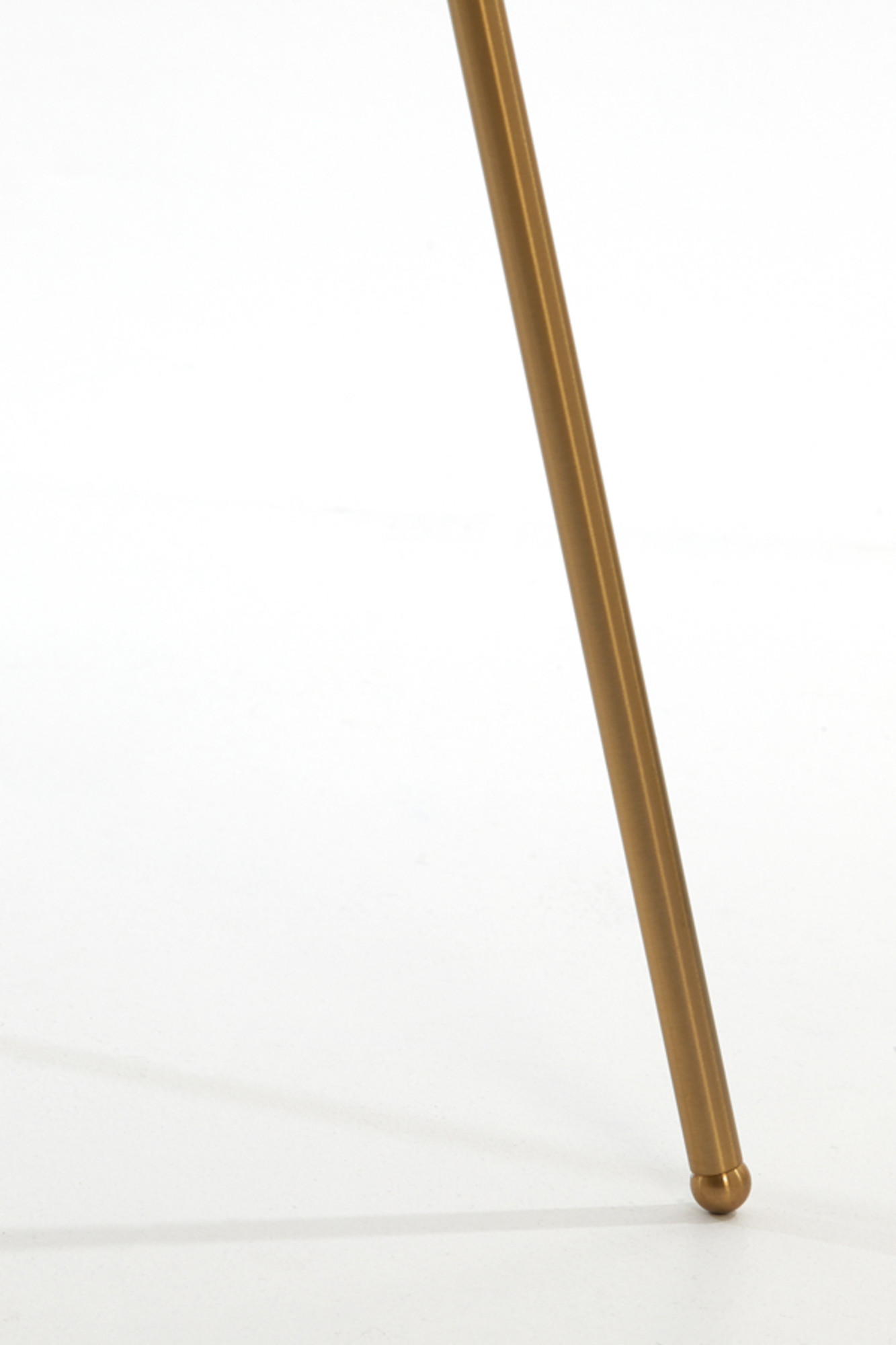 Stehlampe Dreibein in Schwarz mit goldenem Glas Light & Living Mayson – Bild 8