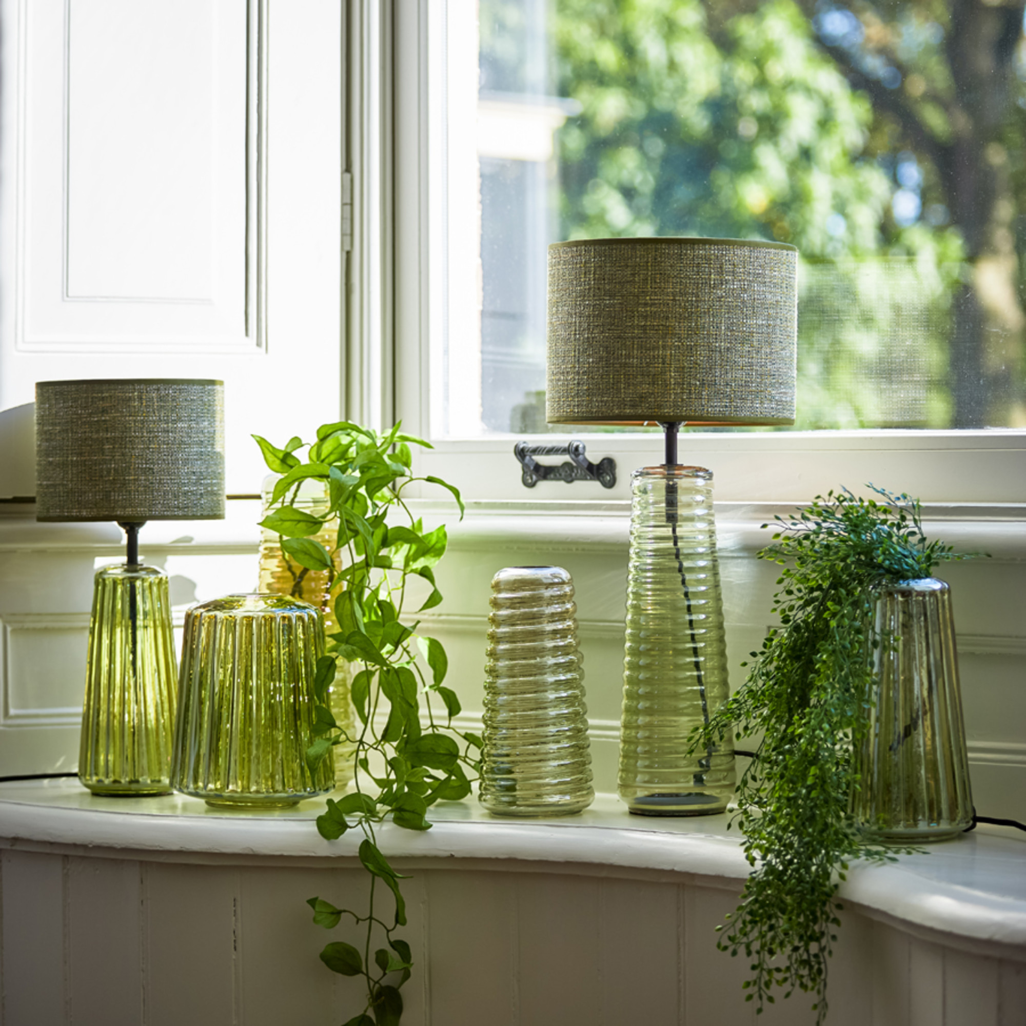 Stofflampe grün in Zylindrischer Form Light & Living Tweed – Bild 4