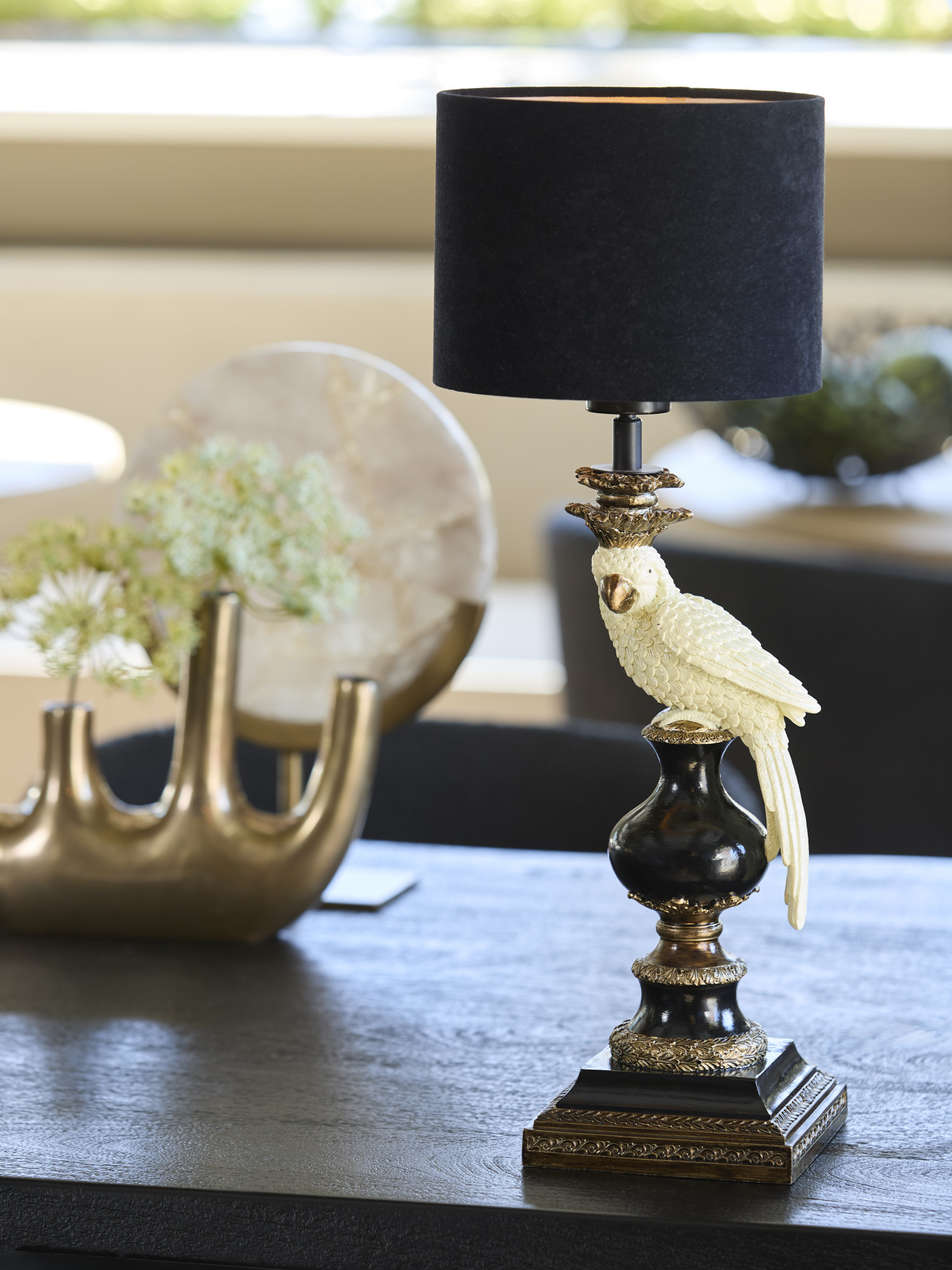 Papagei Halter Tischlampe Light & Living Nyasa – Bild 4