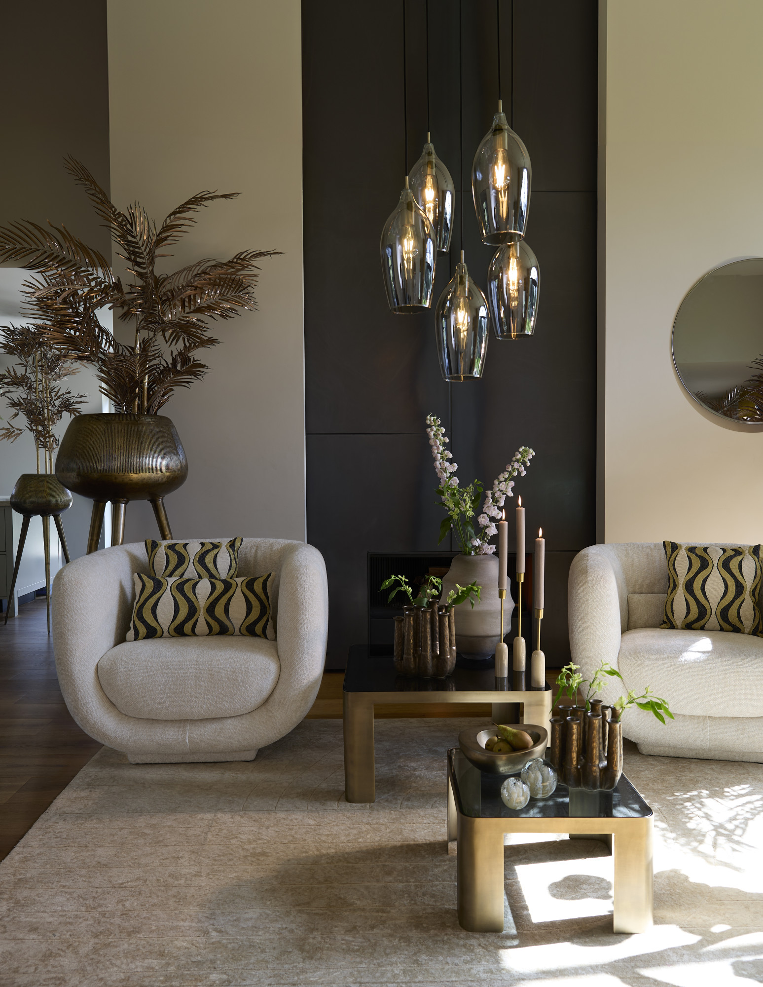 Hängelampe mit mehreren Glasschirmen Light & Living Lukaro – Bild 4