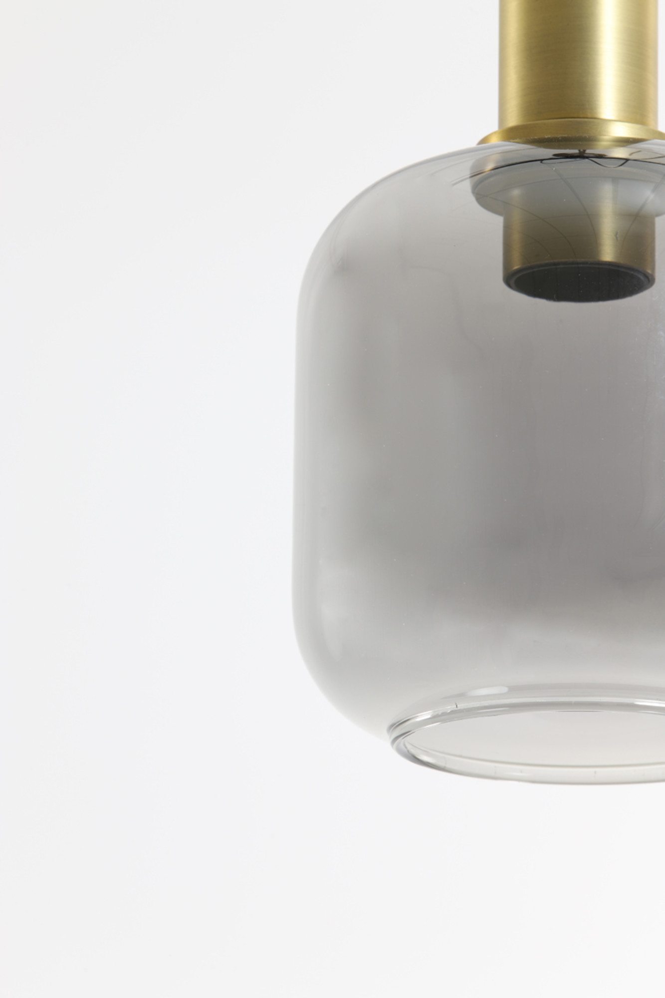 Glas-Hängelampe mit goldenen Akzenten Light & Living Lekar – Bild 5