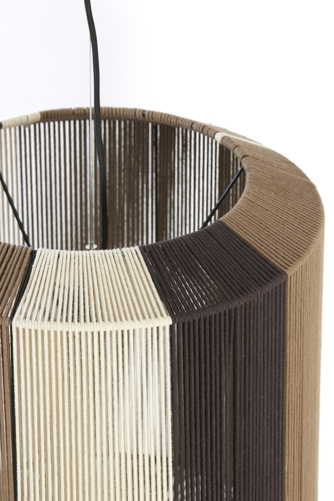 Gestreifte Hängelampe in Braun-Weiß Light & Living Kozana – Bild 3