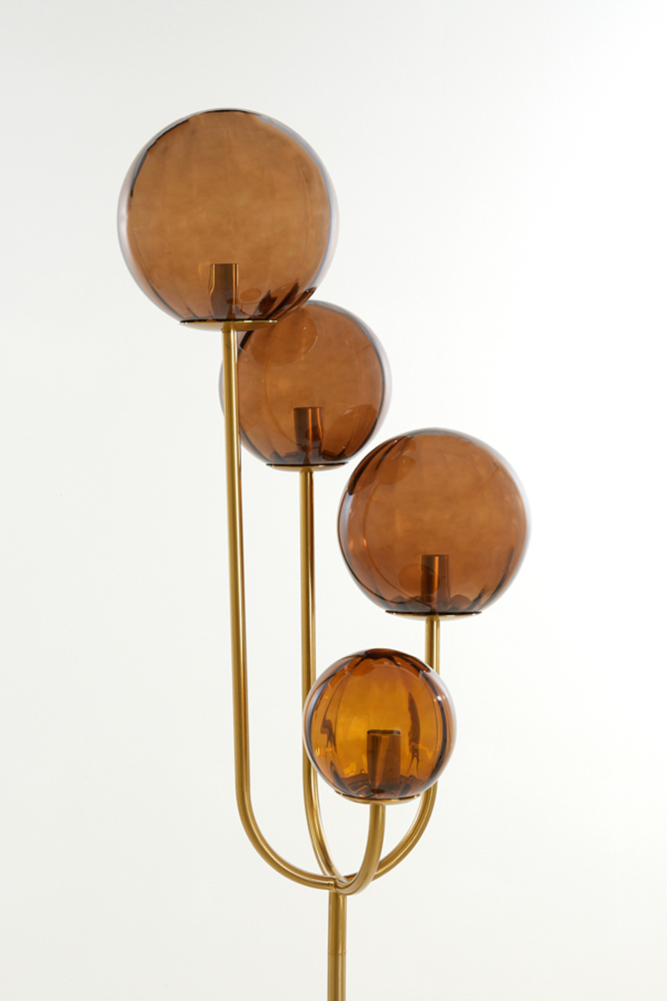 Goldene Stehlampe mit Kugeln Light & Living Magdala – Bild 4