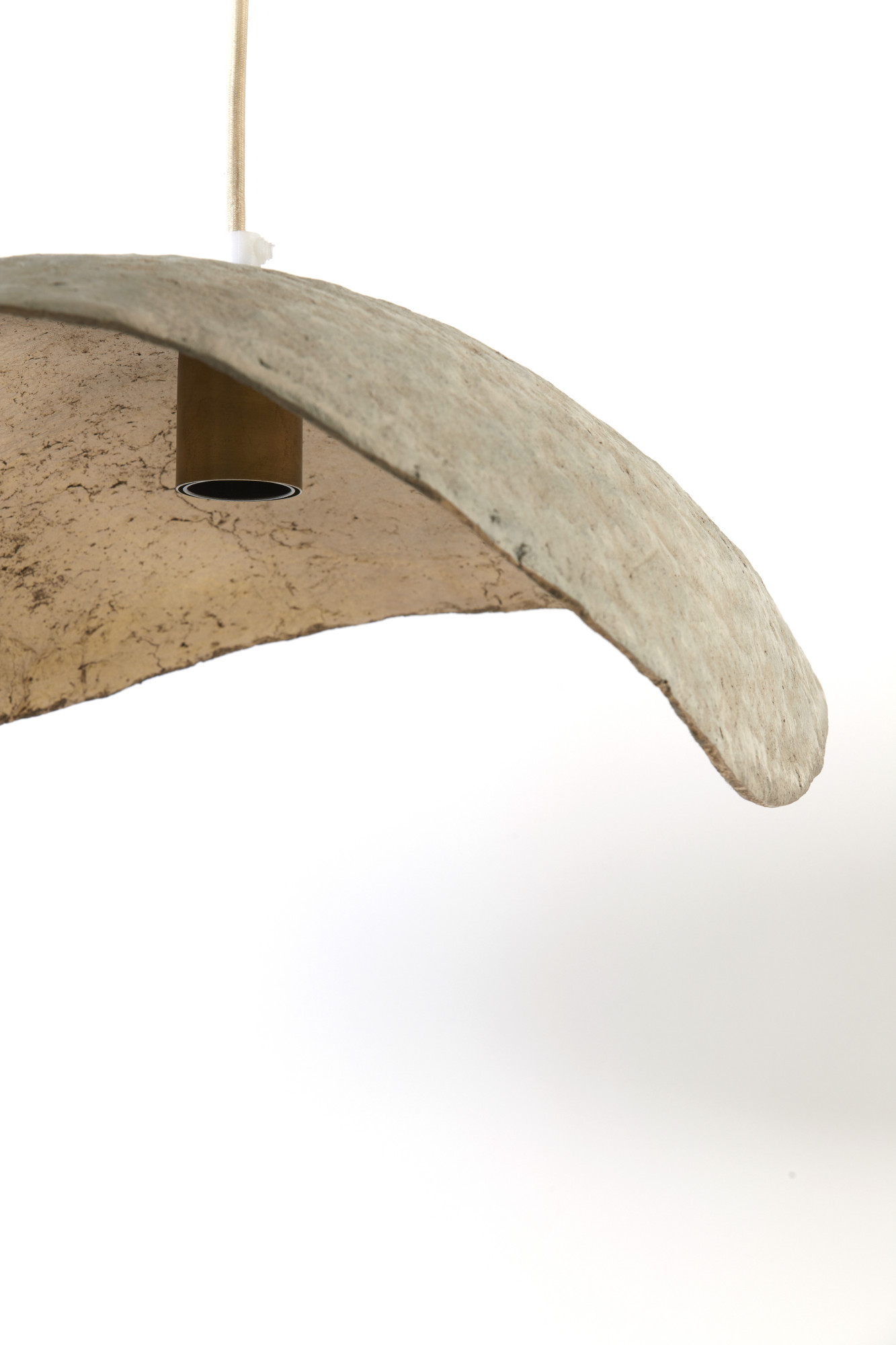 Kompakte organische Hängelampe in Beige Light & Living Lonia – Bild 5