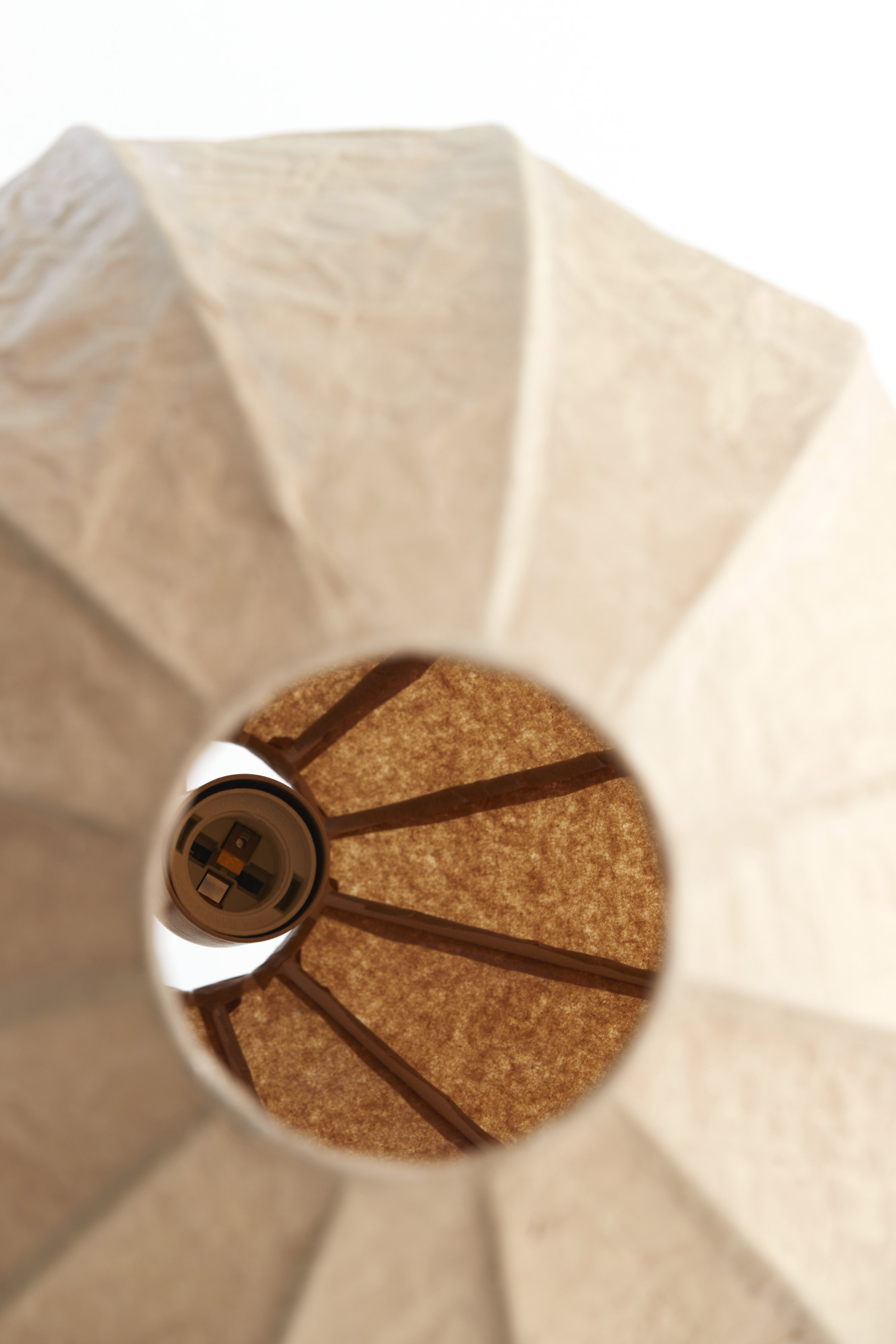 Beigefarbene ovale Papier-Hängelampe Light & Living Milatos – Bild 5