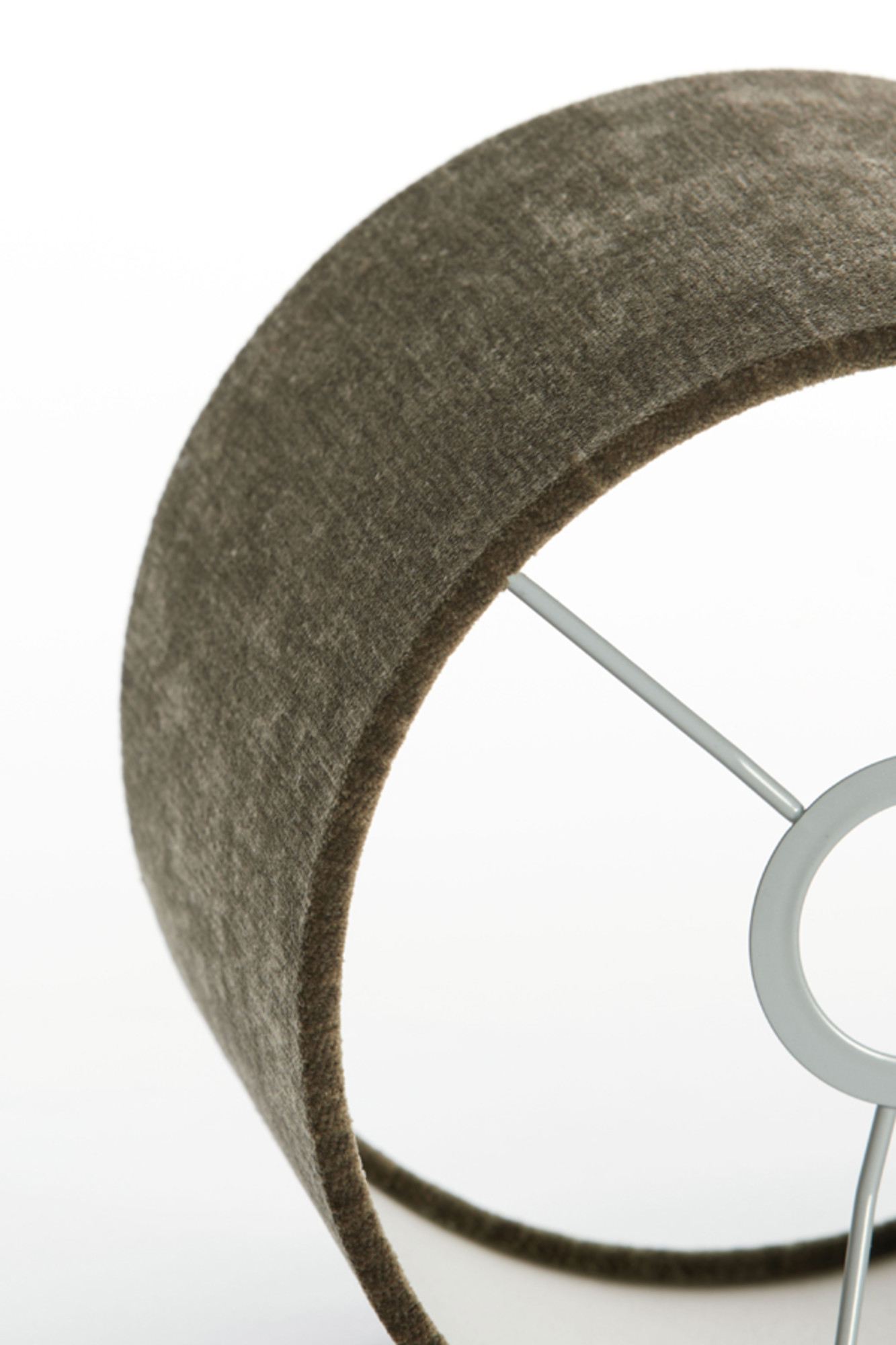 Zylindrische braune Samtlampe Light & Living Bayou – Bild 4