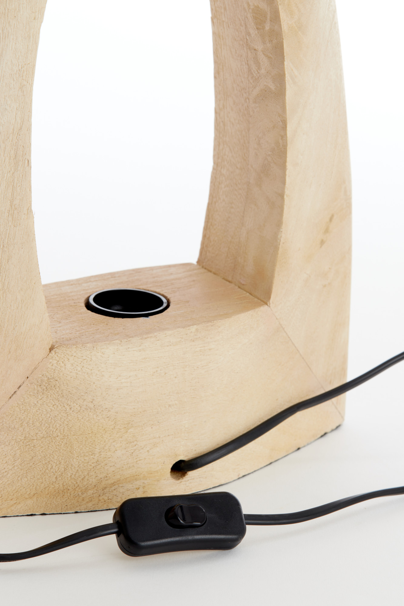 Moderne Tischleuchte aus Holz Light & Living Carini – Bild 7