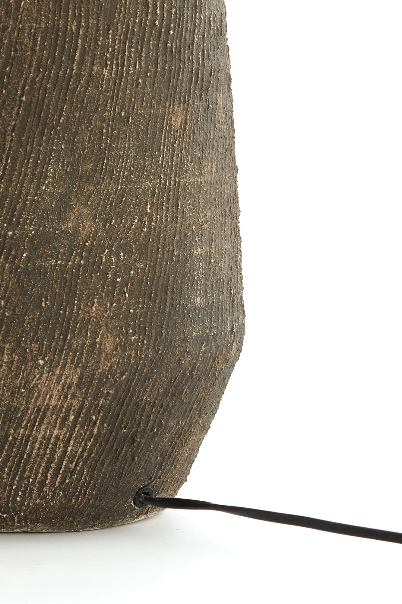 Schwarz Tischlampenfuß Holzoptik Light & Living Kidira – Bild 5