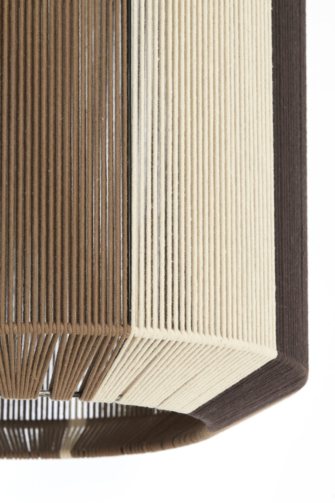 Gestreifte Hängelampe in Braun-Weiß Light & Living Kozana – Bild 6