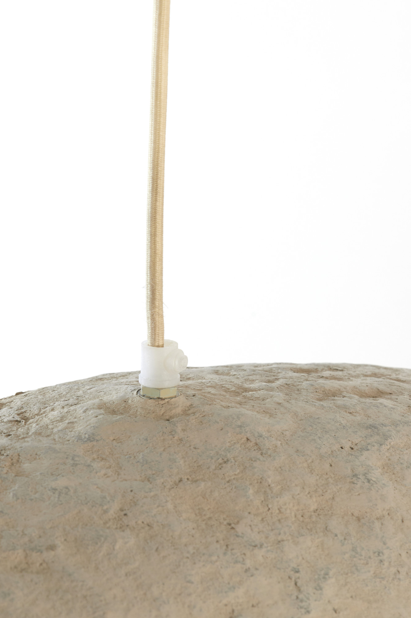 Kompakte organische Hängelampe in Beige Light & Living Lonia – Bild 7