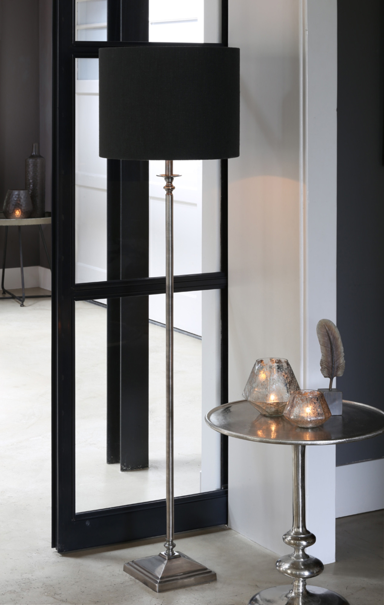 Zylindrische schwarze Stofflampenschirm Light & Living Livigno – Bild 4