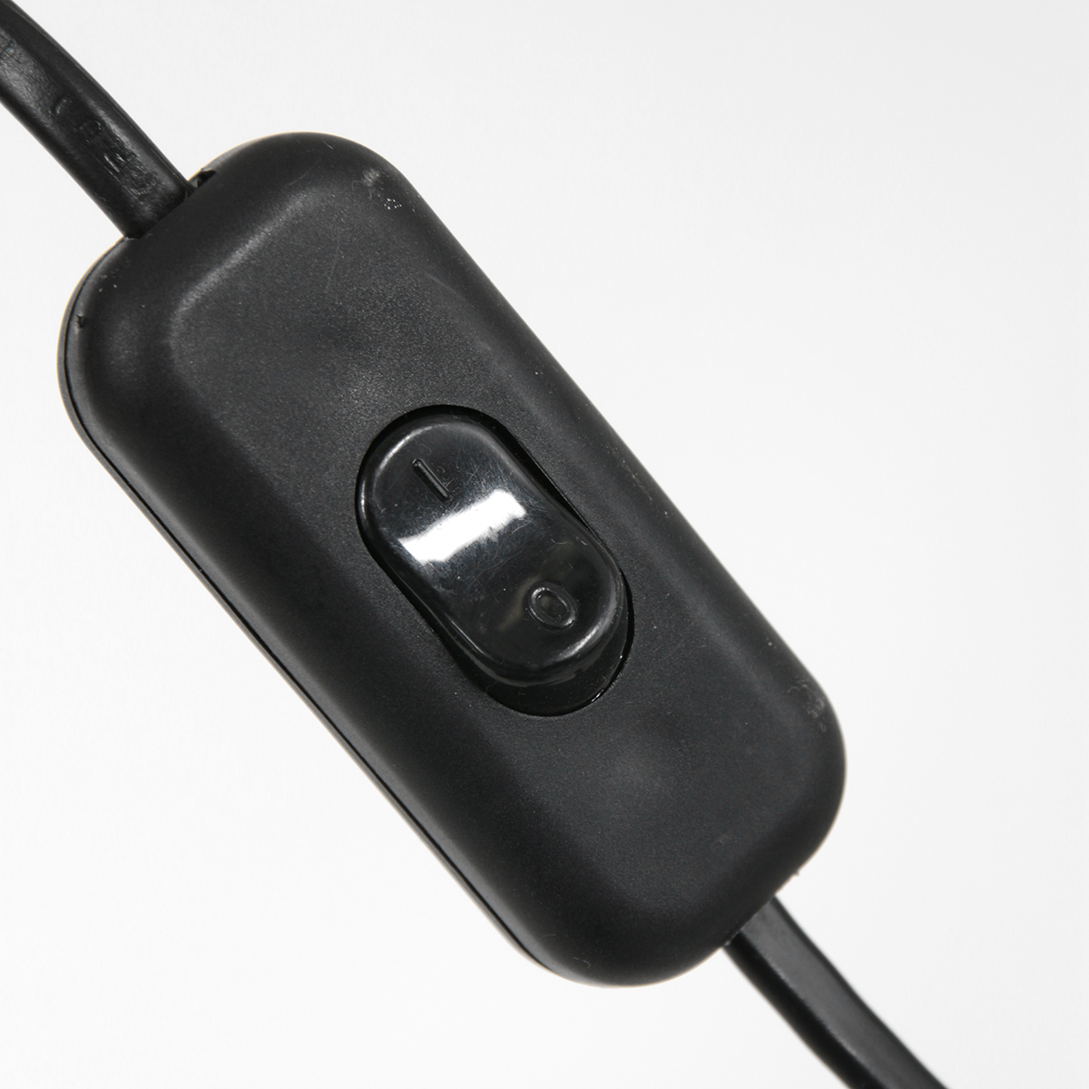 schwarzewand-bogenlampemitnaturfarbenemschirmsteinhauersparkledlight-16