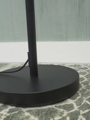it'saboutromi-stehlampe-bremen-schwarz-metall-leselampe-e27-bremen/f2/b-13