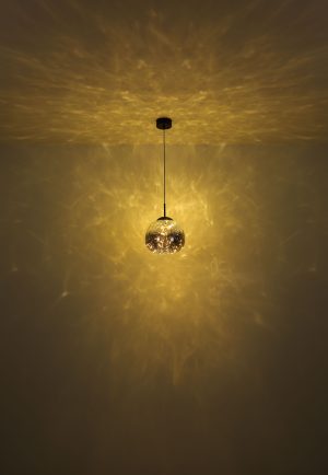 globo-hängeleuchte-firefly-schwarz-glas-ø30cm-led-15642-1
