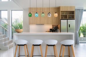 globo-hängeleuchte-minara-mehrfarbig-glas-großeesstischlampe-led-31470508-1