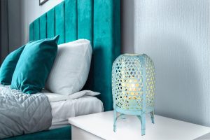 globo-tischlampe-cairo-blau-metall-ø22cm-e27-15762ta-1