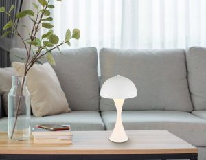 globo-tischlampe-dima-weiß-metall-ø20cm-e27-21028w-1