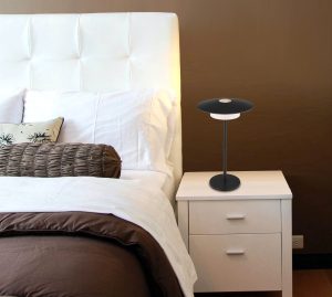 globo-tischlampe-kyler-schwarz-metall-ø18cm-led-21024s-1