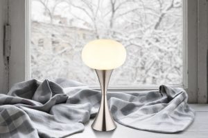 globo-tischlampe-lula-stahl-metall-ø18cm-e14-21027n-1