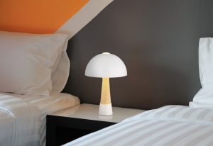 globo-tischlampe-paulin-beige-metall-ø25cm-e27-51570122-1