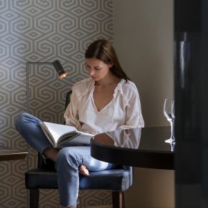 mexlite-stehlampe-downlume-schwarz-metall-leselampe-gu10-4333zw-2