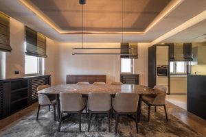 modernehängelampeausschwarzemmetallmitelegantemdesignkayson-1