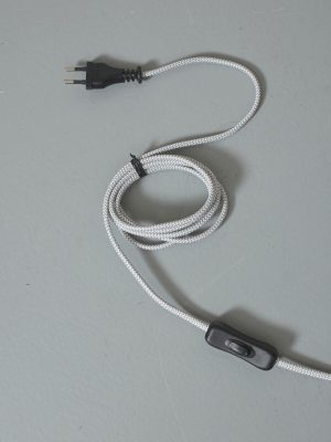 it'saboutromi-wandleuchte-sapporo-weiß-glasmetall-ø28cm-e14-sapporo/w28/w-07