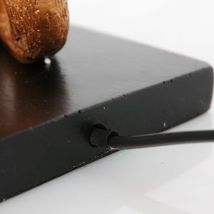 goldschwarzetischlampemitdekorativerfigurundkorkschirmannelightanimaux-15