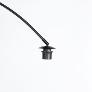schwarzebogenlampemittiefemschwarzemschirmannelightcurve-12