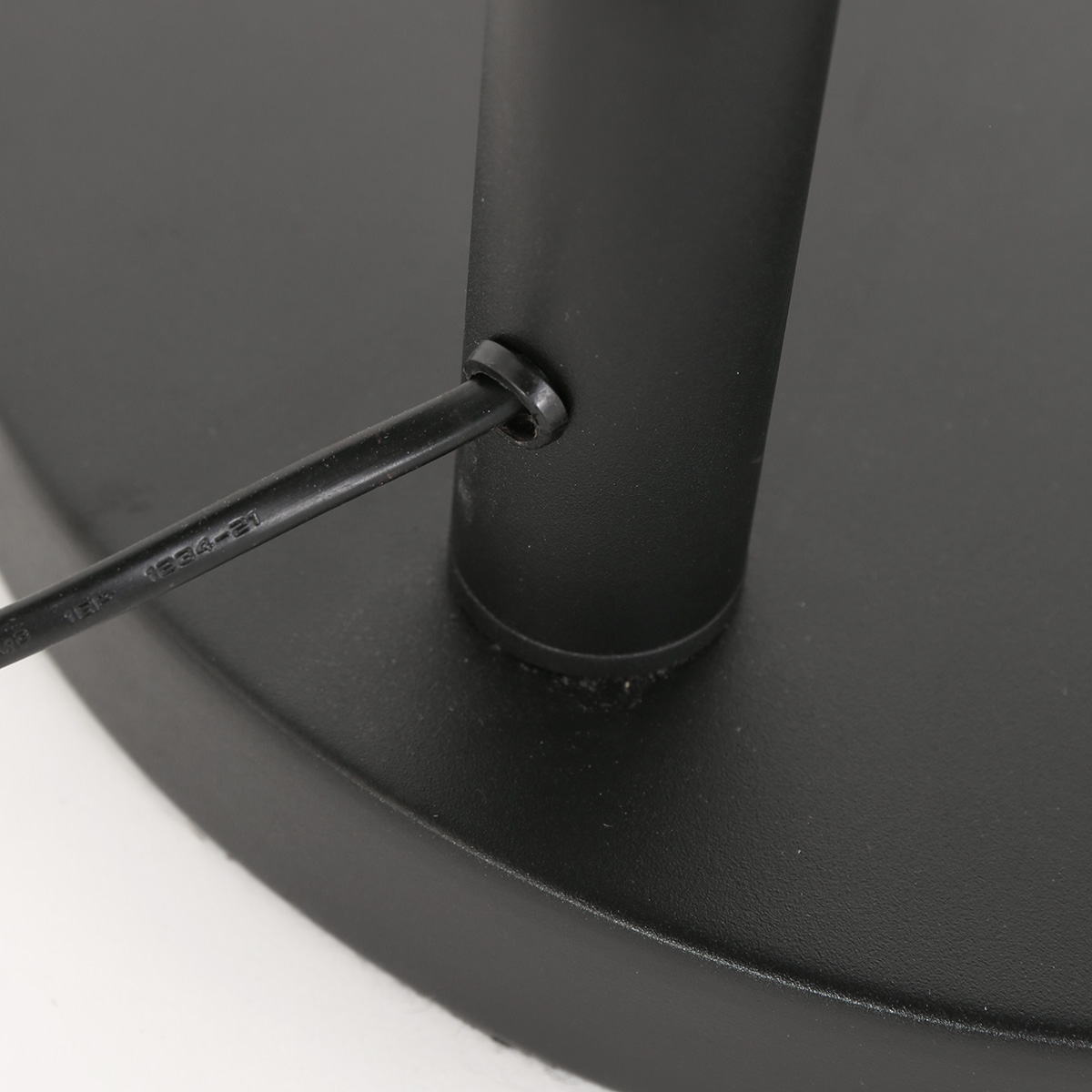 schwarzedreilichtbogenlampemitbambusschirmsteinhauersparkledlight-12